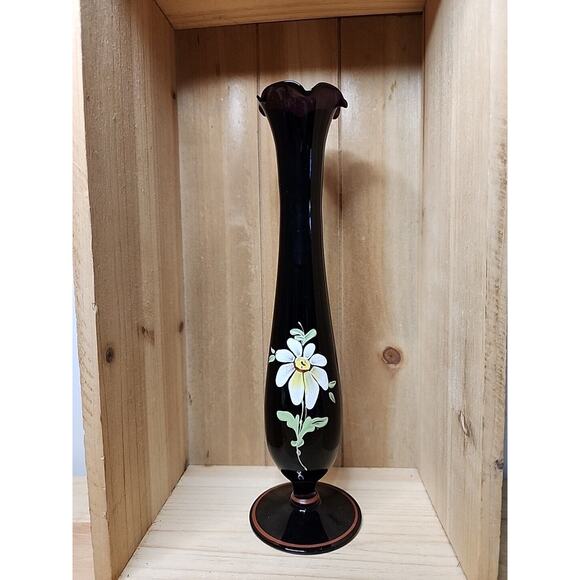 FENTON BLACK AMETHYST HAND PAINTED 10" VASE DAISY STRIPE RUFFLE UNSIGNED - Picture 1 of 7